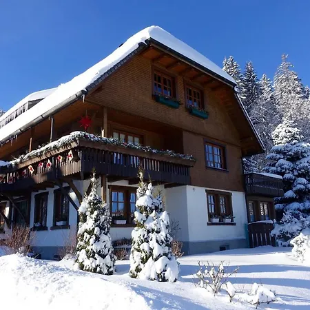 Hollhouse - 住宿加早餐酒店 欣特察尔滕