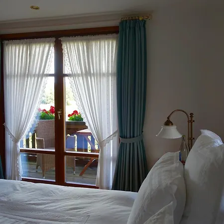 Hollhouse - 住宿加早餐酒店