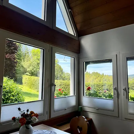 Hollhouse - 住宿加早餐酒店