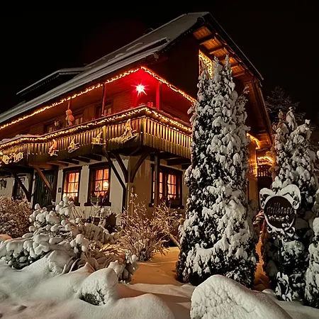 Hollhouse - 住宿加早餐酒店 3*